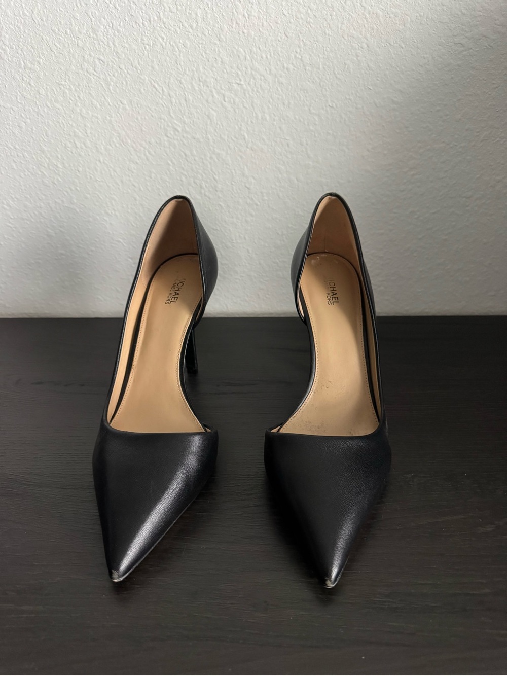 Michael Kors Leather Pointed Toe Pumps - Black Size 10